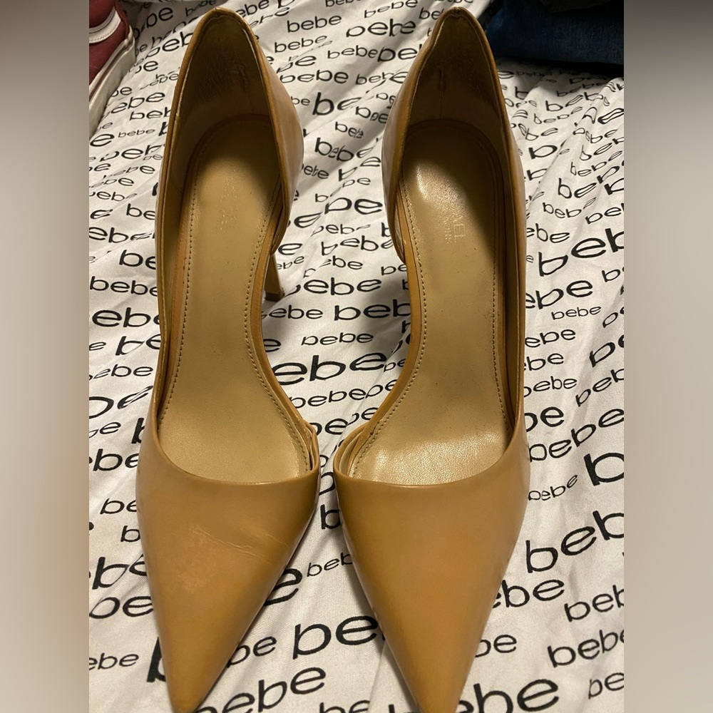Michael Kors pumps